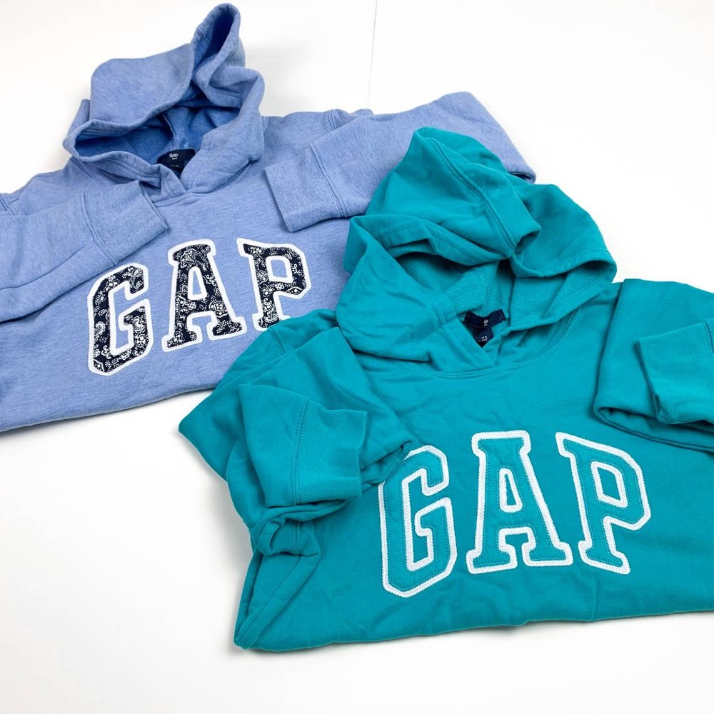 GAP | 2 Logo Fleece Hoodie Pullover Bundle